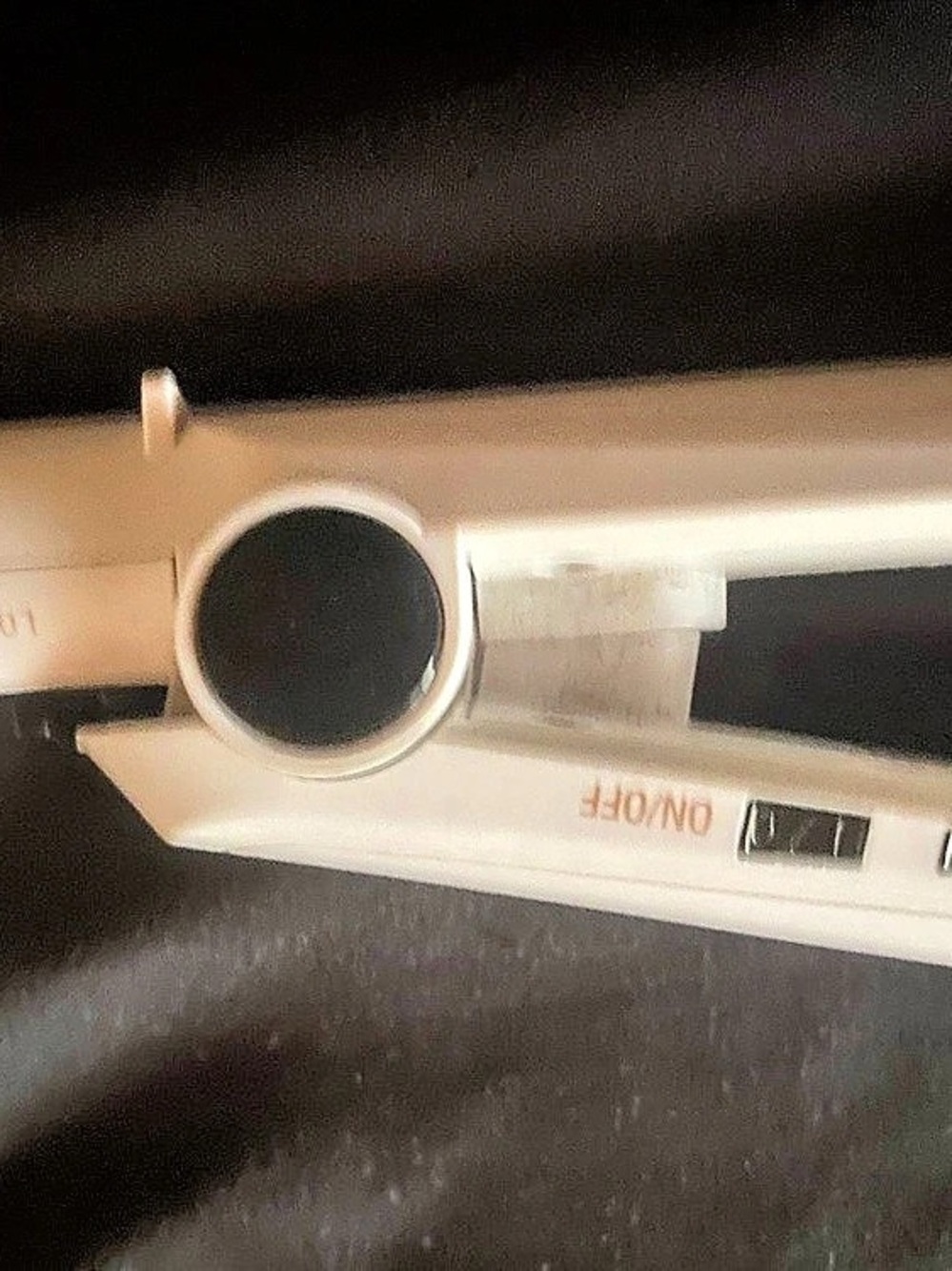 Conair Ceramic Hair Styling Tool in White